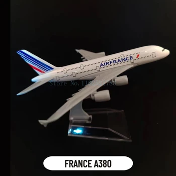 Metalni kopija aviona Boeing, AIrbus airlines France airbus A380 u mjerilu 1:400 na skali od 16 cm je Sjajna minijatura za ljubitelje zrakoplovstva